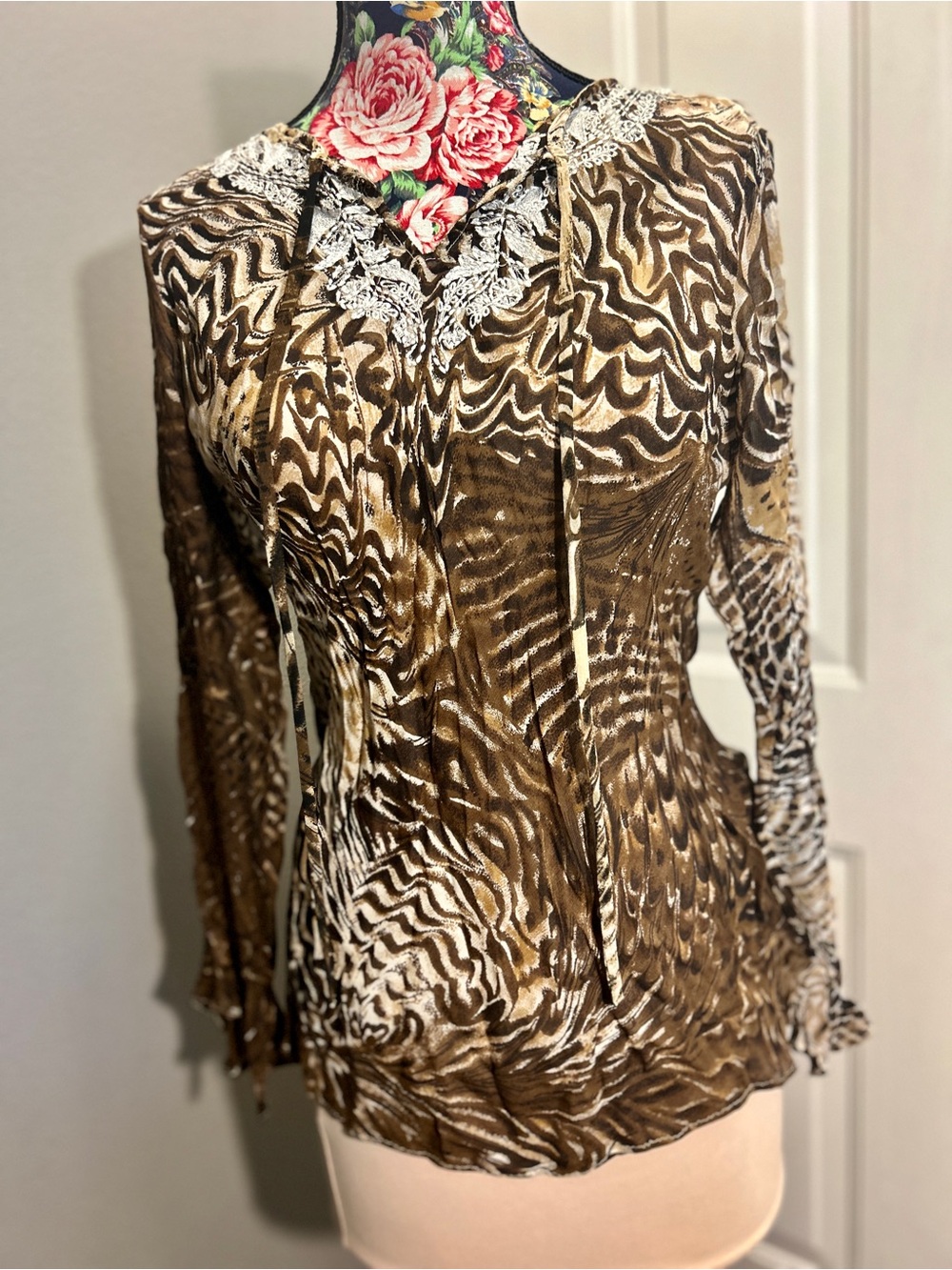 Vintage Newport News Animal Print Blouse 8 Y2K Sheer Mesh Lace Trim Boho Top VTG